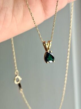 10kt/14kt Classic Gold Teardrop Blue Sapphire  Necklace